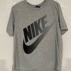 GREY Nike shirt